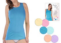 plain coloured undershirt with light summer colours